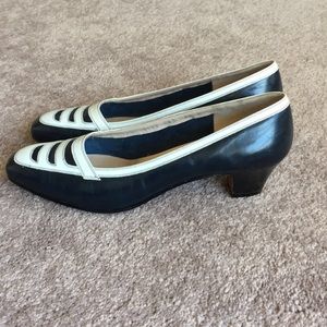 Ferragamo Dark Blue/White Pumps